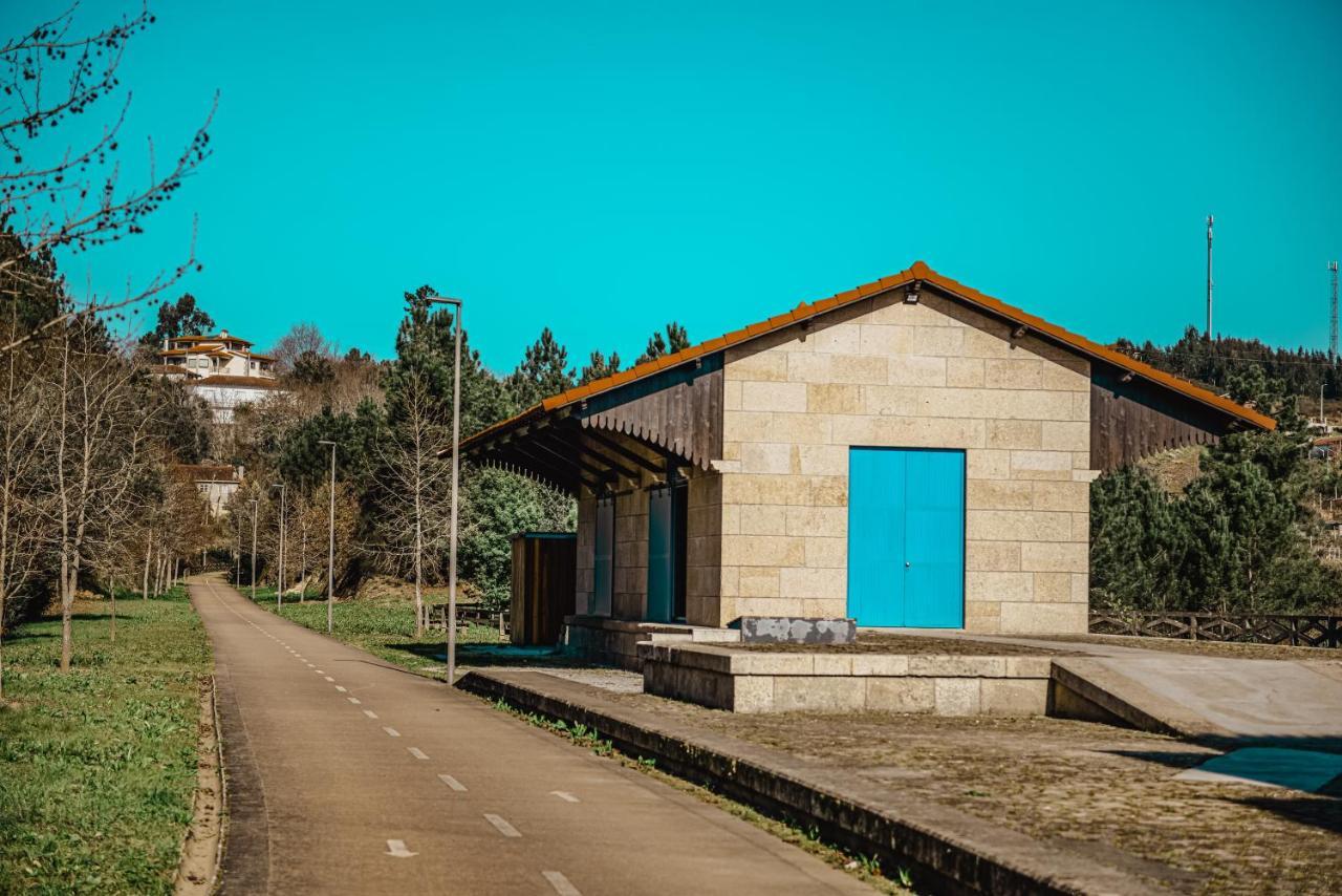 מלון סלוריקו דה באשטו Estacao Ferroviaria De Mondim De Basto מראה חיצוני תמונה